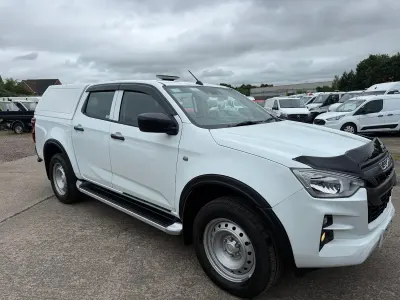 Used Isuzu D-Max 164 HP (120 kW) 2021 White Pickup