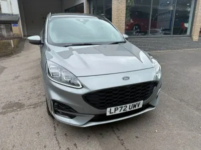 Used Ford Kuga ST-Line X 190 HP (139 kW) 2023 Solar silver SUV