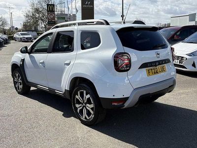 Used Dacia Duster Prestige 91 HP (66 kW) 2022 White SUV