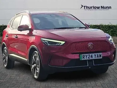 Używany MG ZS Trophy 114 kW (156 KM) 2023 Czerwony SUV