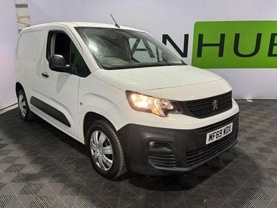 Used Peugeot Partner 2019 White MPV
