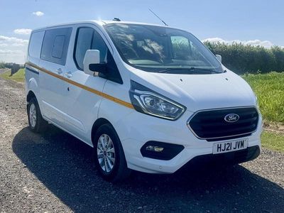 Used Ford Transit Custom Limited 130 HP (95 kW) 2021 White Estate