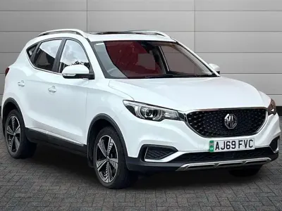 Used MG ZS Exclusive 105 kW (143 HP) 2020 Arctic white SUV