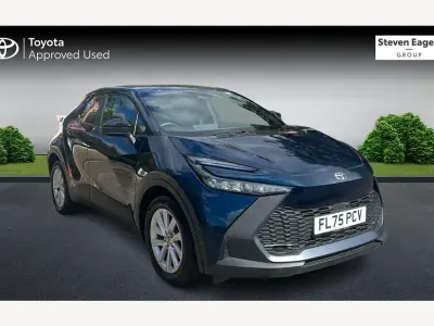 Used Toyota C-HR 140 HP (102 kW) 2025 Blue SUV