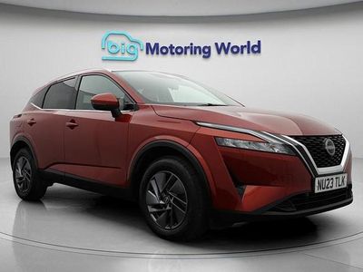 Used Nissan Qashqai Acenta Premium 140 HP (102 kW) 2023 Red SUV