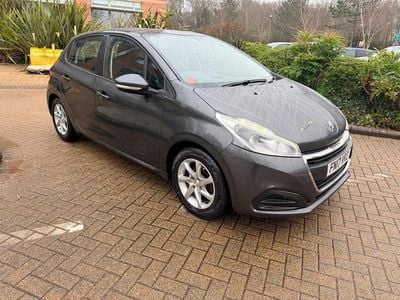 Used Peugeot 208 Active 82 HP (60 kW) 2017 Grey Hatchback