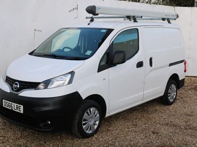 Nissan NV200