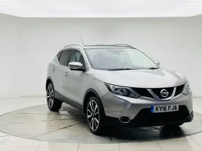 Used Nissan Qashqai Tekna 130 HP (95 kW) 2016 Silver SUV