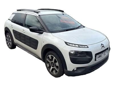 Used Citroën C4 Cactus Flair 82 HP (60 kW) 2017 White Hatchback
