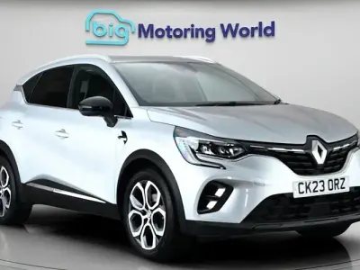 Used Renault Captur Techno 145 HP (106 kW) 2023 Grey SUV