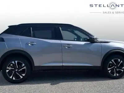 Begagnad Peugeot 2008 GT 129 HK (94 kW) 2023 Grå SUV