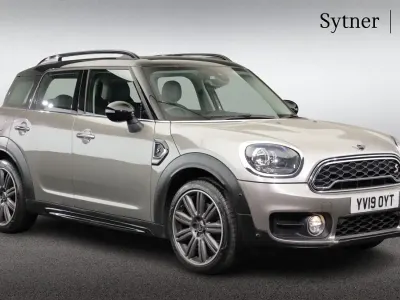 Used Mini Cooper S Countryman Exclusive 189 HP (139 kW) 2019 Silver SUV