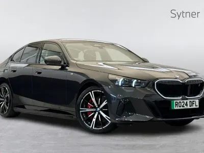 Begagnad BMW i5 M Sport 246 kW (335 HK) 2024 Grå