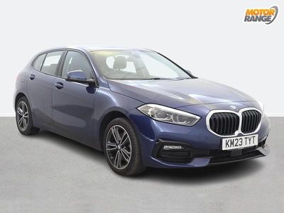 Usado BMW 118 Sport Line 2023 Azul Utilitario