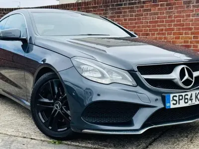 Usado Mercedes E220