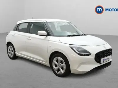 Usado Suzuki Swift 82 HP (60 kW) 2025 Branco Citadino
