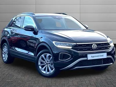 Begagnad VW T-Roc Cabriolet Match 150 HK (110 kW) 2025 Svart SUV