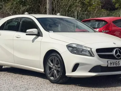 Used Mercedes A180 109 HP (80 kW) 2015 White Hatchback