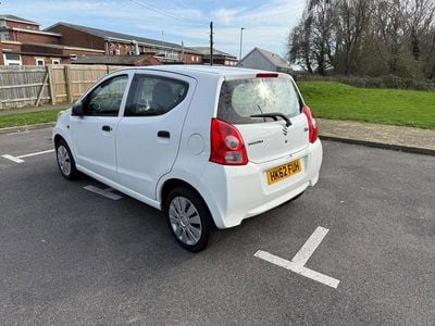 Used Suzuki Alto 68 HP (50 kW) 2013 White Hatchback