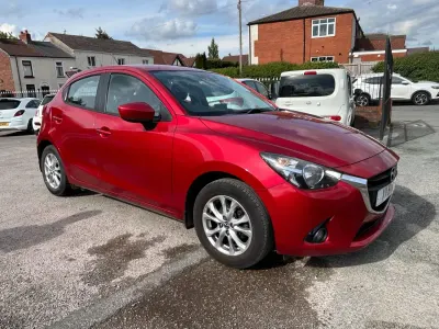 Used Mazda 2 2016 Red Hatchback