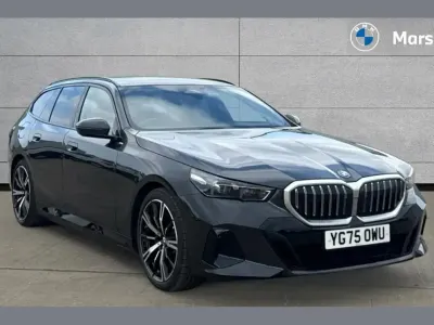 Begagnad BMW 530e M Sport 299 HK (219 kW) 2025 Grå Kombi