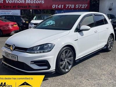 Begagnad VW Golf VII R-line 150 HK (110 kW) 2017 Vit Halvkombi
