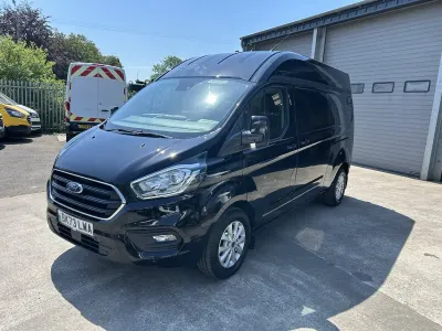 Used Ford Transit Custom Limited 130 HP (95 kW) 2023 Black Van