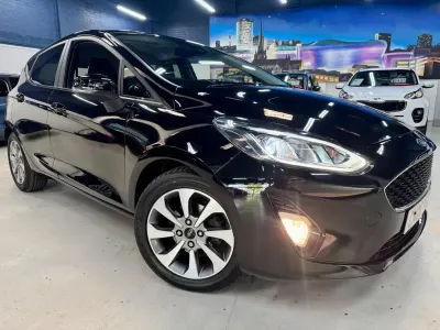 Usado Ford Fiesta Trend 95 HP (69 kW) 2020 Preto Citadino