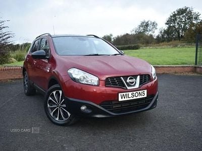 Red Used 2013 Nissan Qashqai 360º SUV | £5,945 (Expensive)