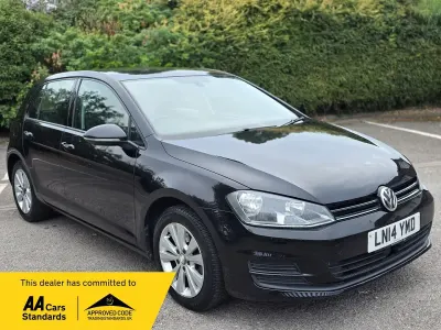 Used VW Golf VII SE 120 HP (88 kW) 2014 Black Hatchback