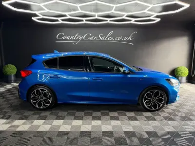 Used Ford Focus ST-Line X 125 HP (91 kW) 2020 Blue Hatchback