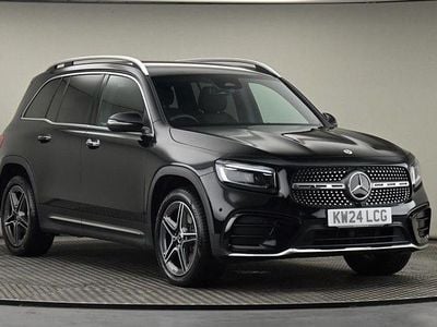 Mercedes GLB220