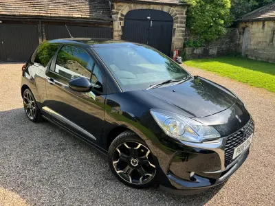 Used DS Automobiles DS3 Elegance 2016 Black Hatchback