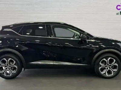 Używany Renault Captur Techno 91 KM (66 kW) 2024 Czarny SUV