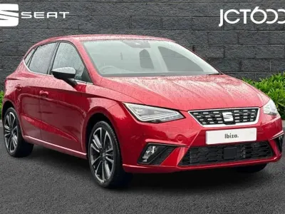Neu Seat Ibiza XCELLENCE Lux 94 PS (69 kW) 2026 Rot Kleinwagen