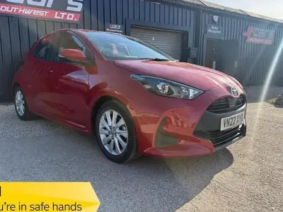 Używany Toyota Yaris Hybrid 116 KM (85 kW) 2022