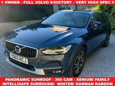 Used Volvo V90 CC Plus 2020 Blue Estate