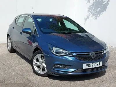 Used Vauxhall Astra SRi 2017 Blue Hatchback