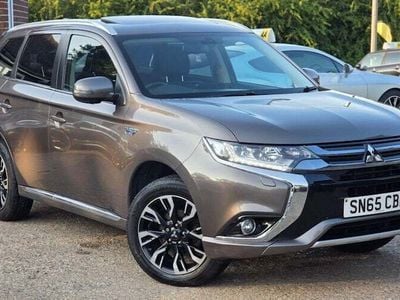Mitsubishi Outlander P-HEV