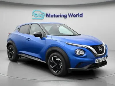 Usado Nissan Juke N-Connecta 114 HP (83 kW) 2023 Azul SUV