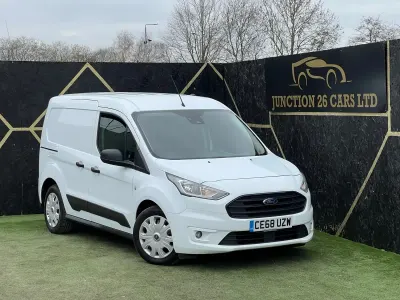 Used Ford Transit Connect 100 HP (73 kW) 2018 White MPV
