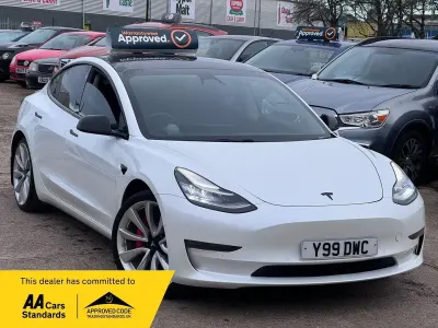 Used Tesla Model 3 Performance 461 kW (627 HP) 2019 White Sedan
