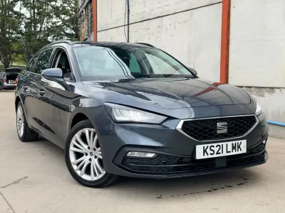 Begagnad Seat Leon SE Dynamic 2021 Grå Kombi