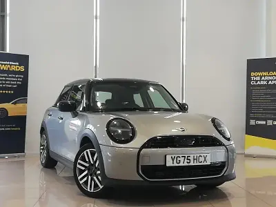 Used Mini Cooper Classic 114 kW (156 HP) 2025 Silver Hatchback