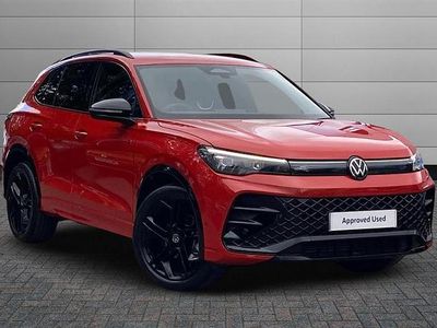 Used VW Tiguan R-line 150 HP (110 kW) 2025 Persimmon red SUV