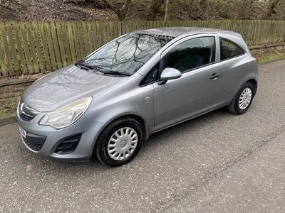 Second-hand Vauxhall Corsa S 65 CP (47 kW) 2012 Argintiu Hatchback