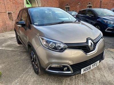 Beige/black Used 2016 Renault Captur Dynamique SUV | £4,880 (Good price)