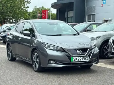 Used Nissan Leaf Tekna 108 kW (147 HP) 2022 Grey Hatchback