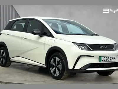 New BYD Dolphin Active 69 kW (95 HP) 2026 White Hatchback