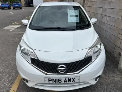 Begagnad Nissan Note Tekna 90 HK (66 kW) 2016 Vit Halvkombi